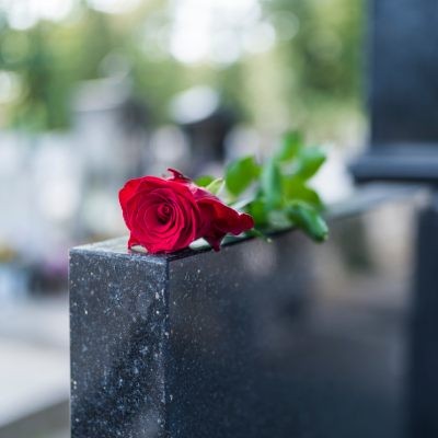 Les atouts d’une assurance obsèques pour vos funérailles
